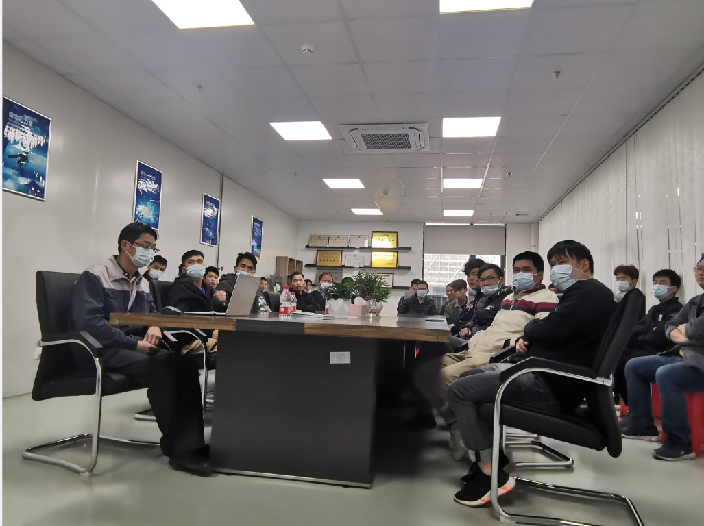 2025新澳门免费原料宝典