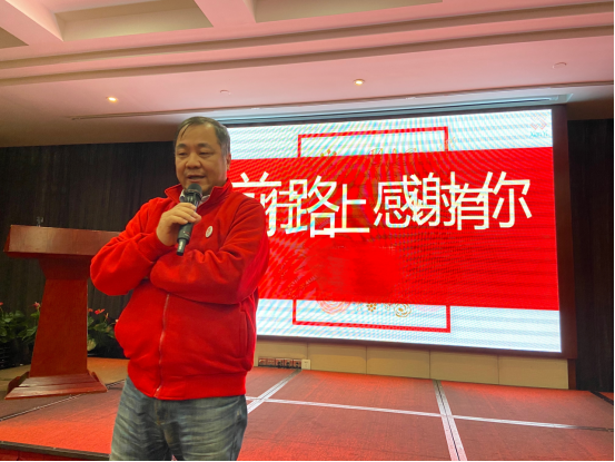 2025新澳门免费原料宝典