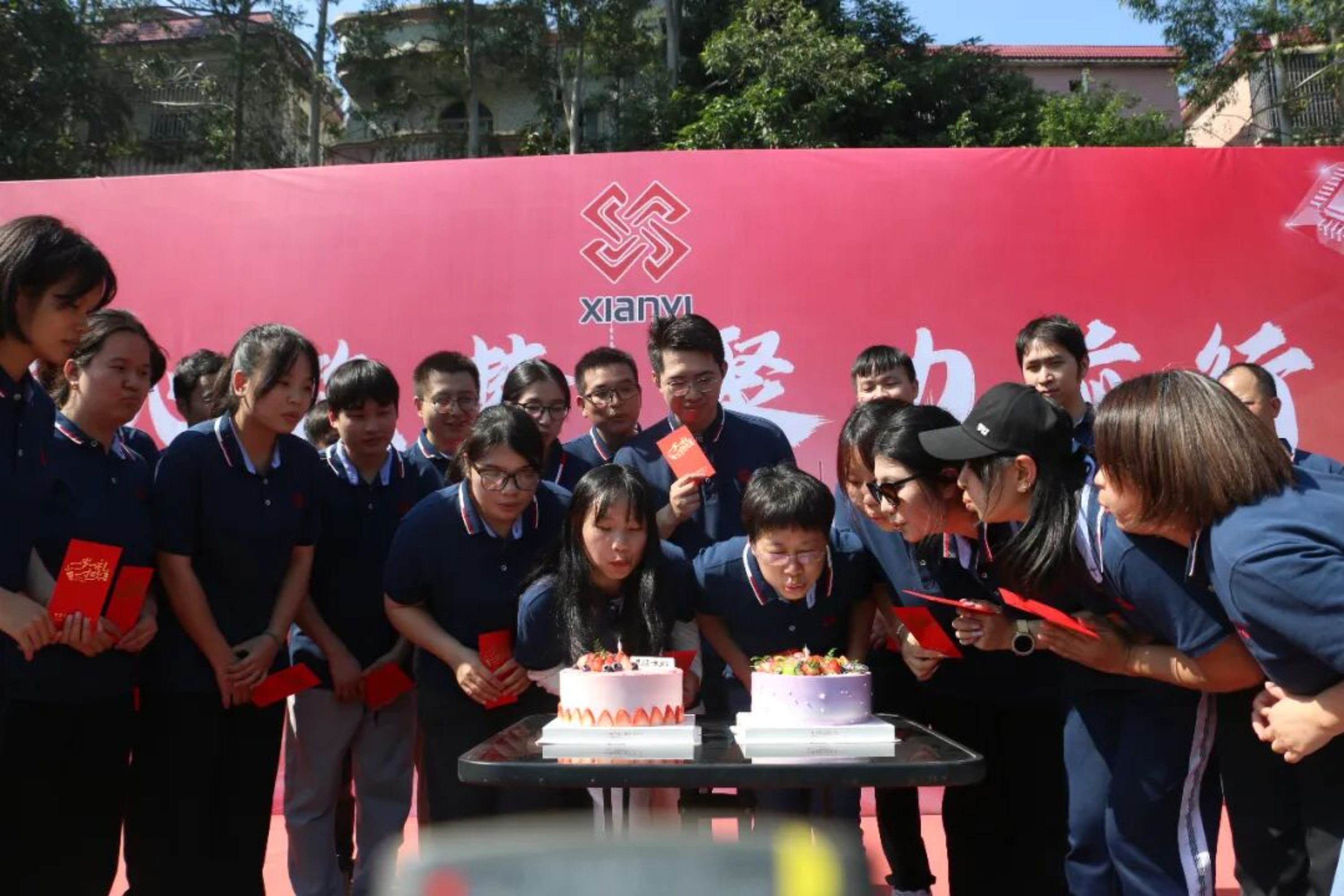 2025新澳门免费原料宝典