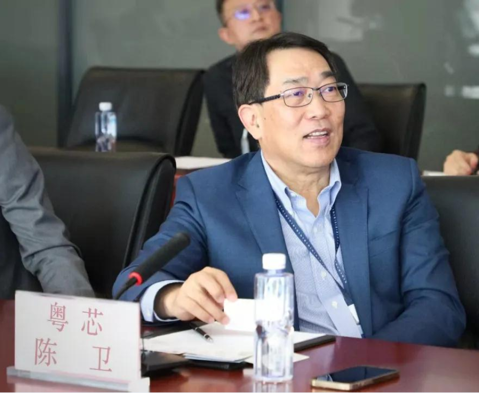 2025新澳门免费原料宝典